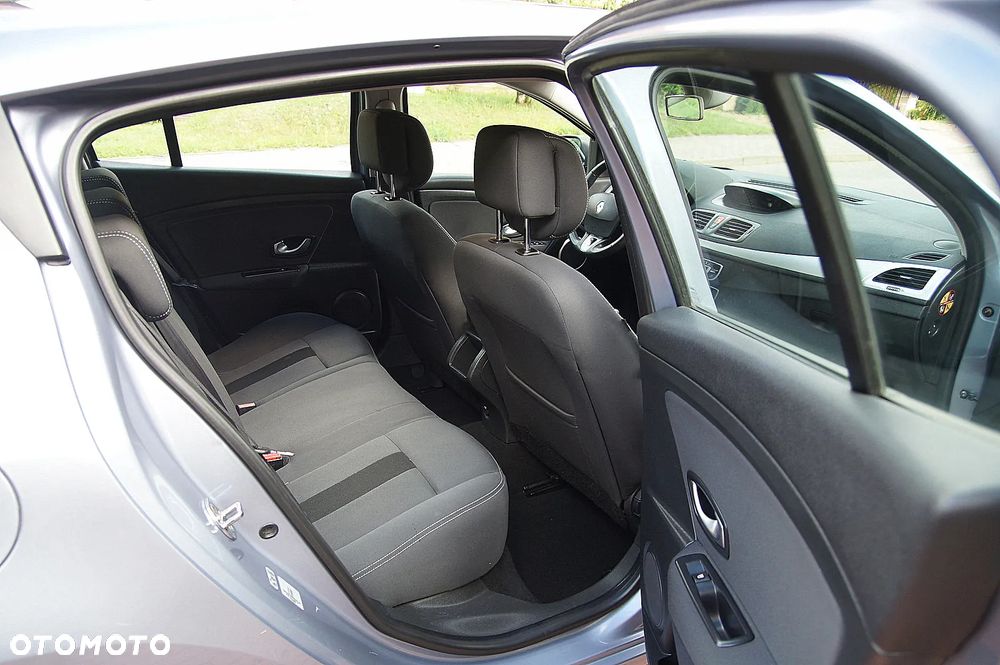 Renault Megane 1.6 16V 110 Dynamique - 17