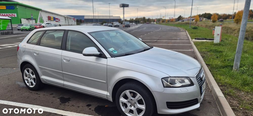 Audi A3 Sportback - 6