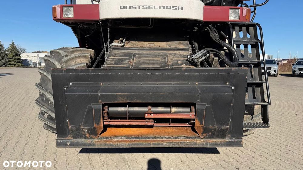 Rostselmash Nova 330 - 17