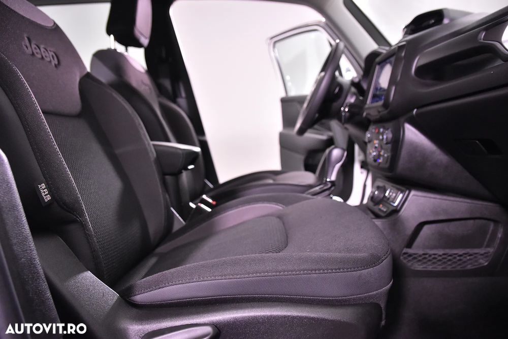 Jeep Renegade 1.3T 4xe AT6 PHEV Limited - 11