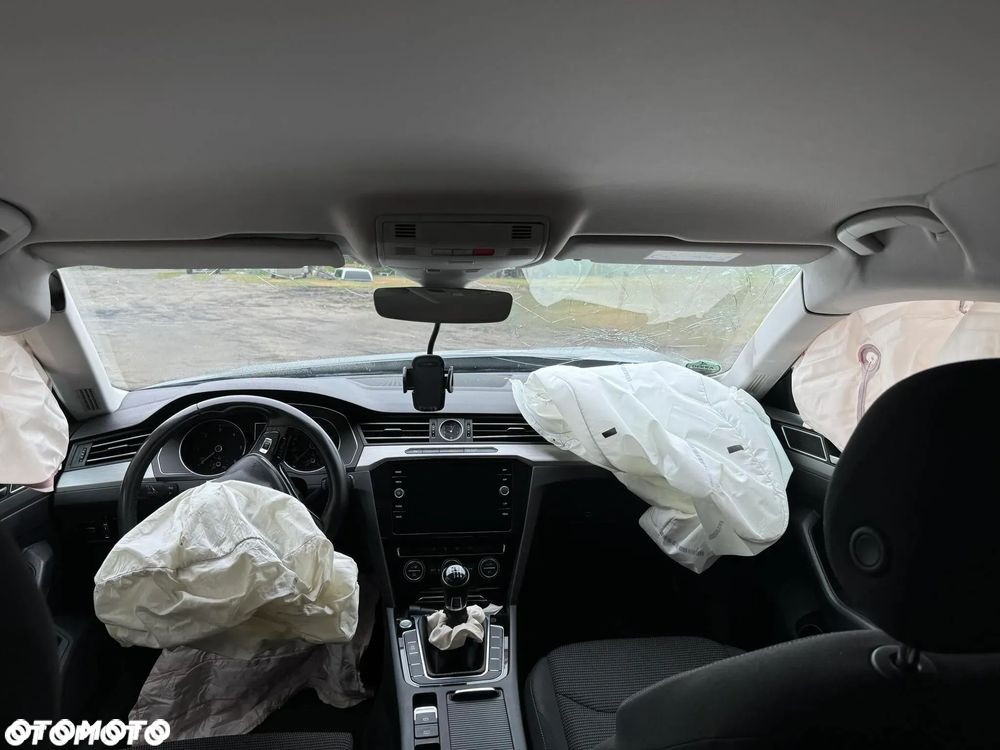 Volkswagen Arteon 2.0 TDI SCR Essence - 5