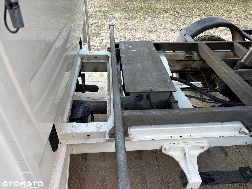 Volkswagen CRAFTER - 18