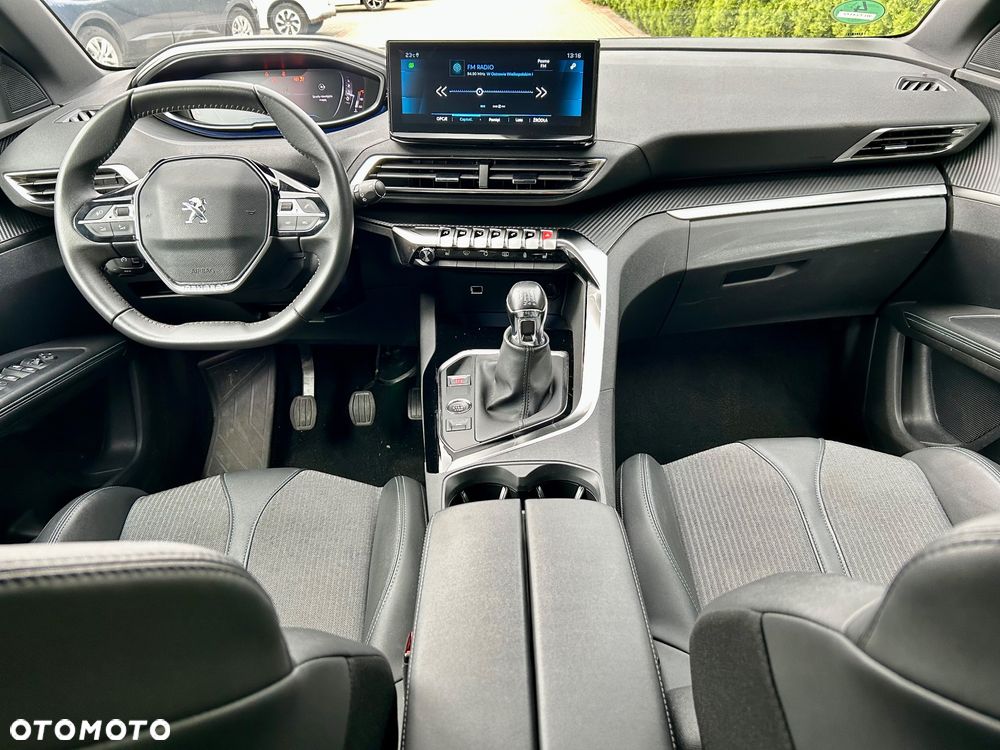 Peugeot 5008 PureTech 130 Stop & Start Allure Pack - 14