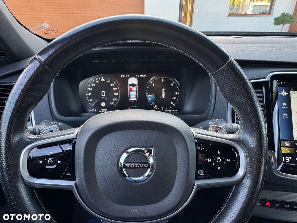 Volvo XC 90 D4 FWD R-Design 7os - 18