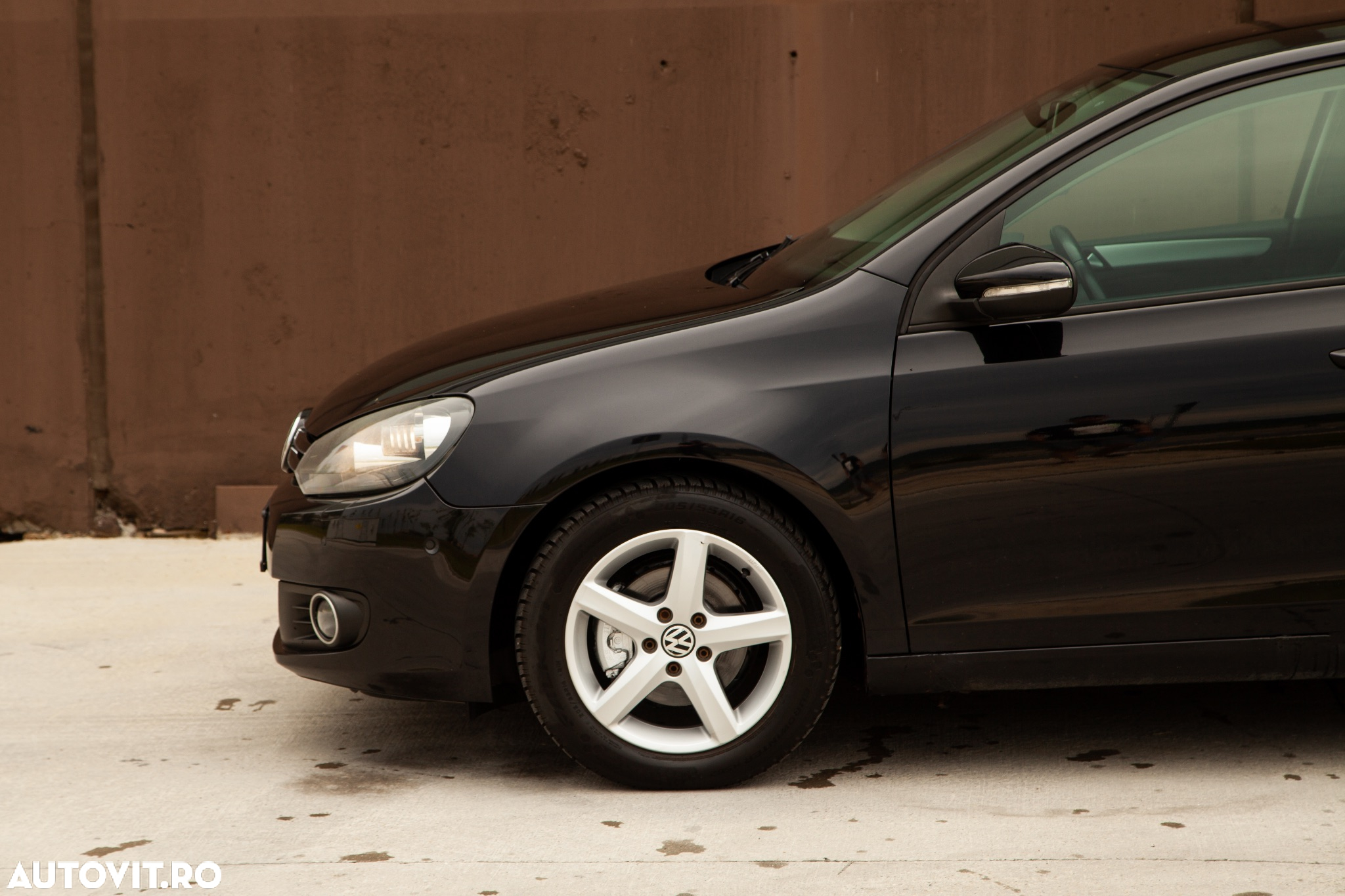 Volkswagen Golf 2.0 TDI Highline - 27