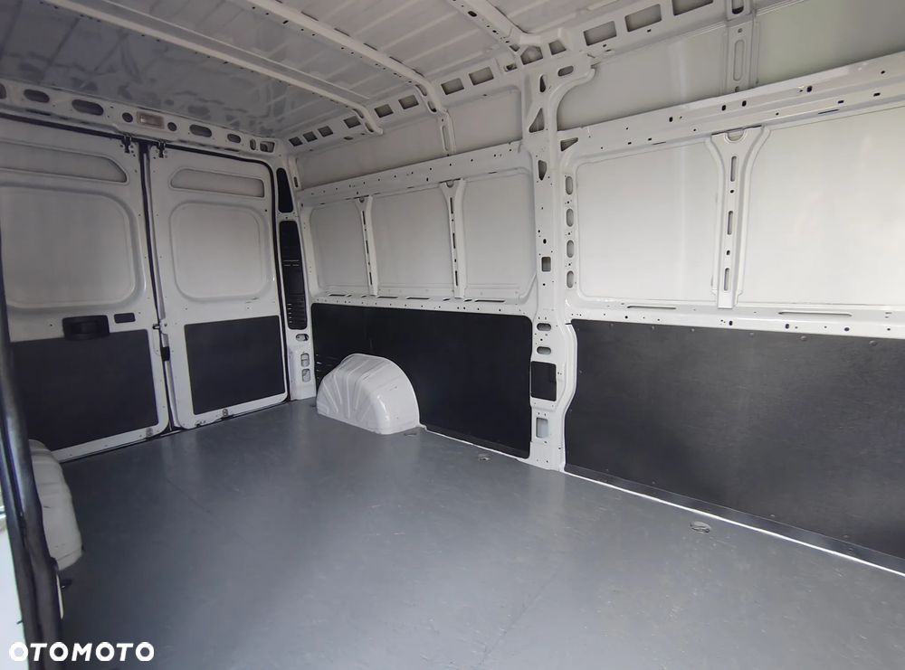 Opel Movano - 17