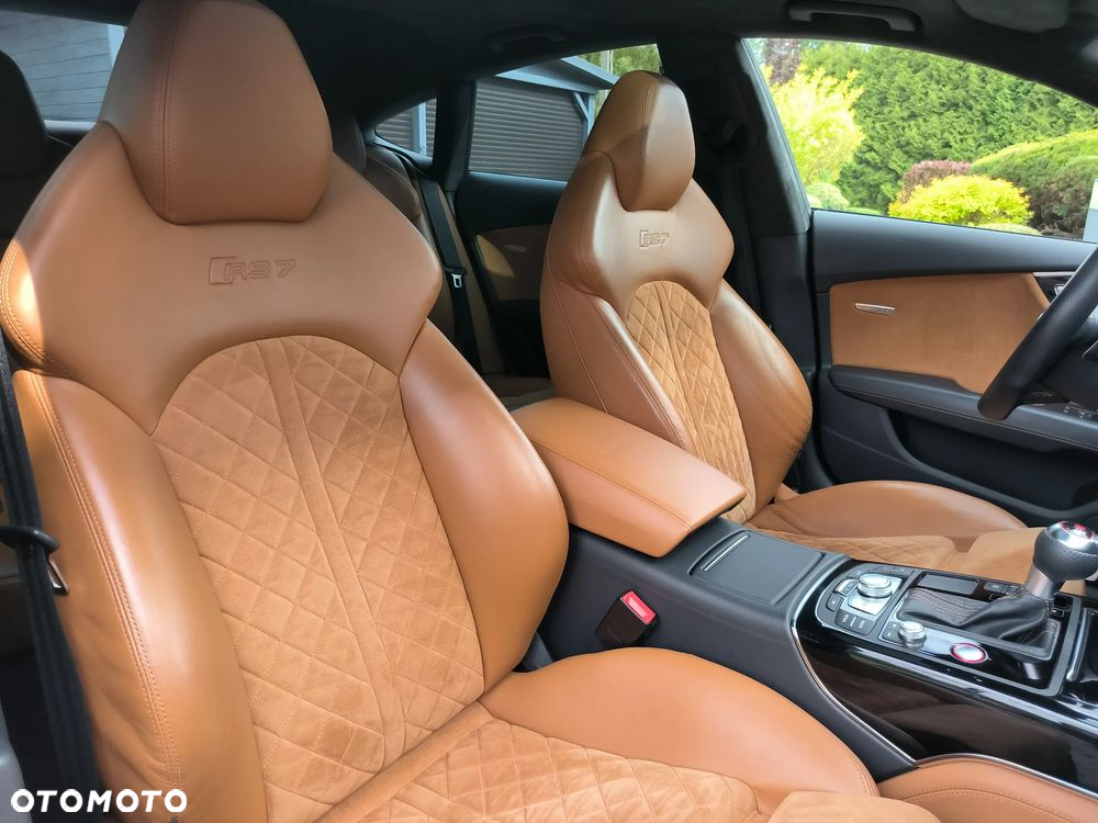 Audi RS7 Sportback Performance 4.0 TFSI Quattro Tiptr - 13