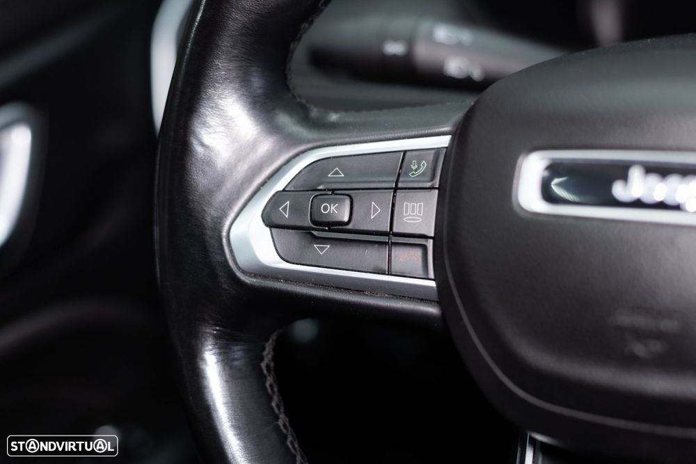 Jeep Compass 1.3 TG S - 26