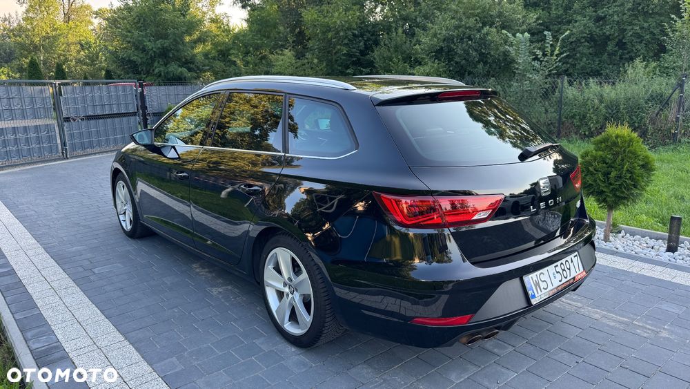 Seat Leon Sportstourer 1.4 TSI FR S&S DSG - 38
