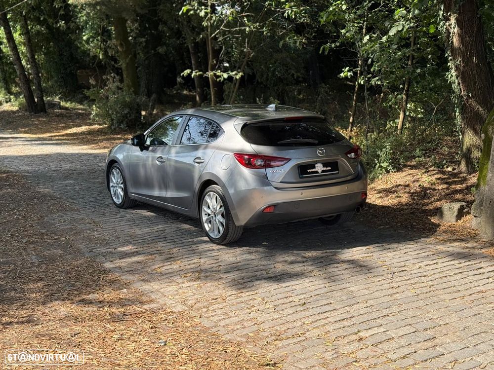 Mazda 3 1.5 Sky-D Excellence Pack Leather Navi - 27