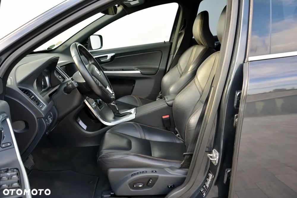 Volvo XC 60 D4 Geartronic Summum - 11
