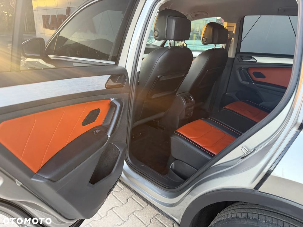 Volkswagen Tiguan 2.0 TDI SCR 4MOTION BlueMotion Technology DSG Lounge Sport & Style - 15