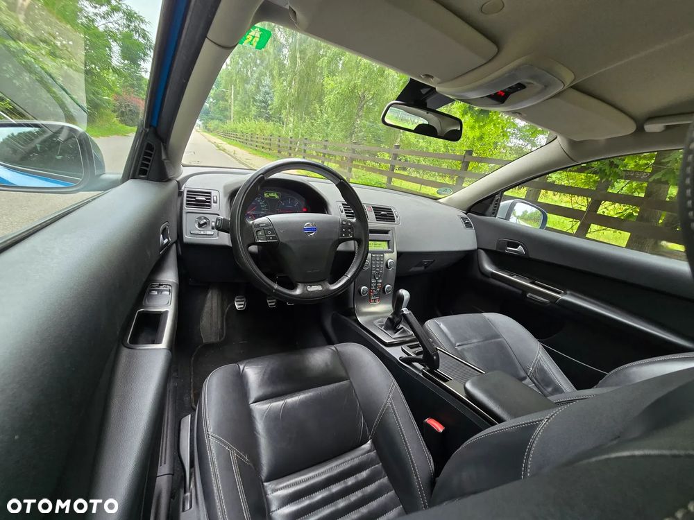 Volvo C30 D2 DRIVe R-Design - 7