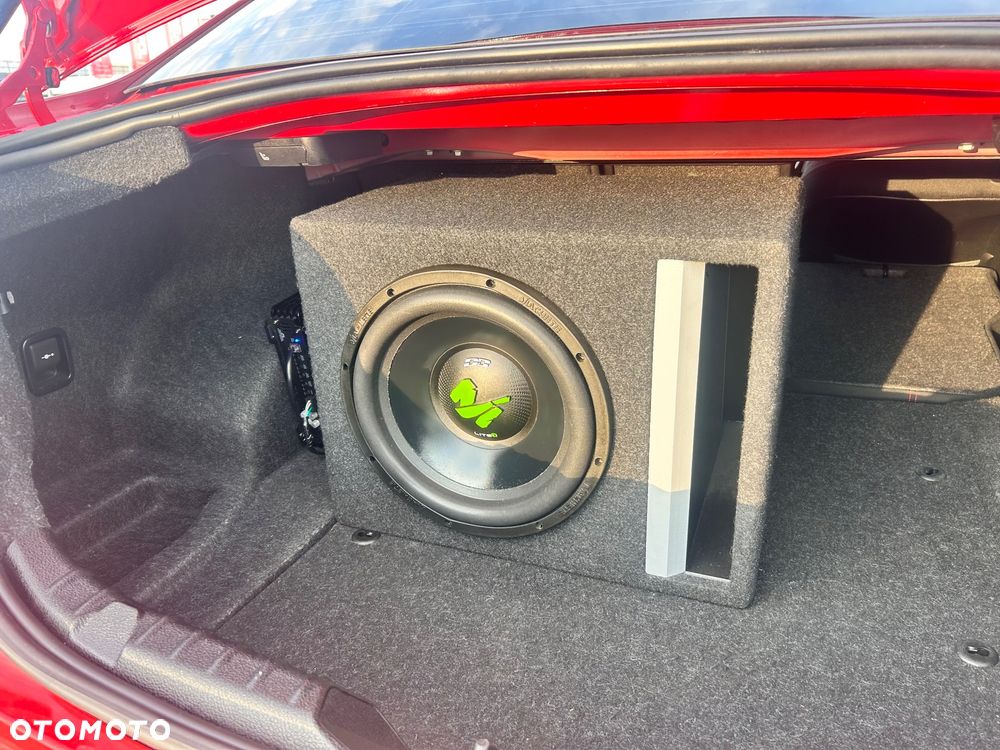 BMW Seria 2 218d - 14