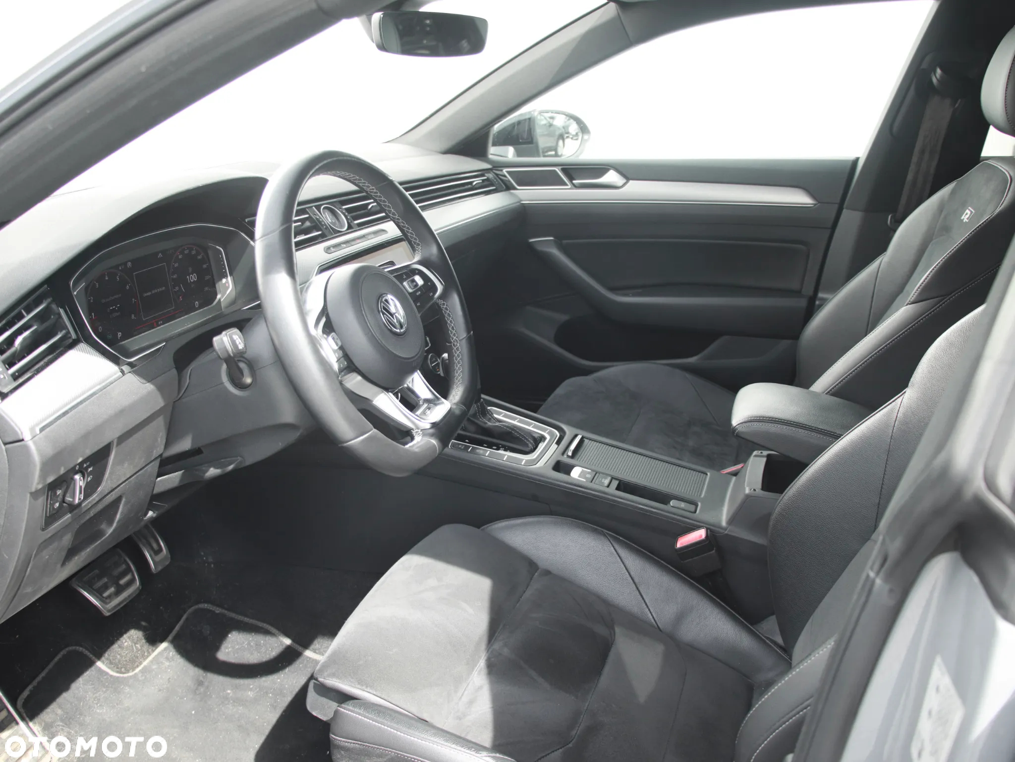 Volkswagen Arteon 2.0 TSI R-Line DSG - 10