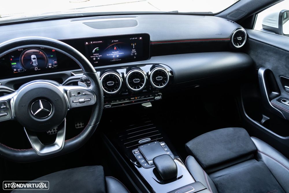 Mercedes-Benz A 250 e AMG Line - 28