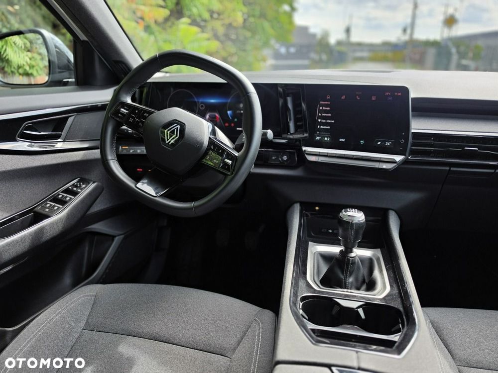 Renault Austral 1.3 TCe mHEV Evolution - 14