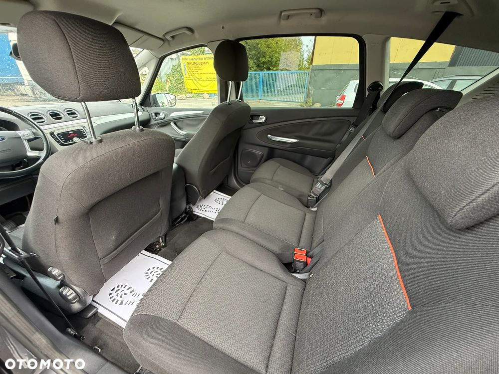 Ford S-Max 2.0 TDCi DPF Titanium - 16