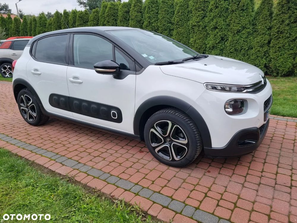 Citroën C3 1.2 PureTech Shine - 21