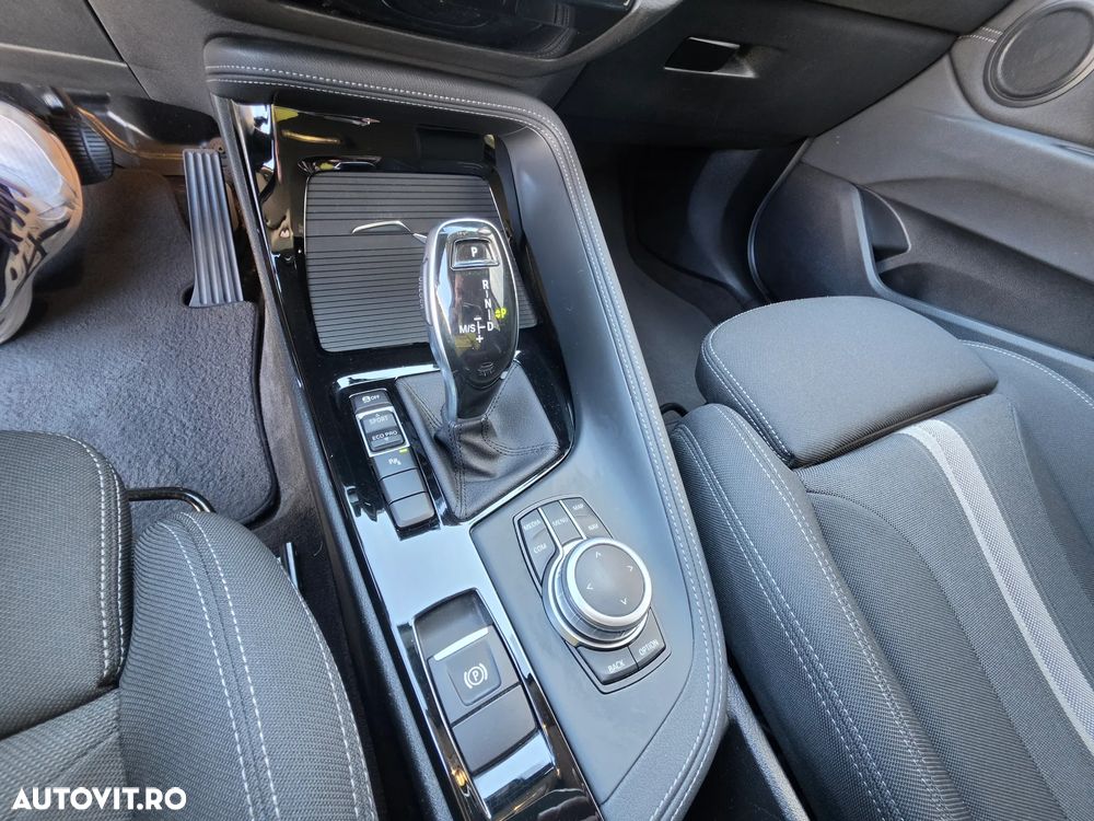 BMW X1 - 15