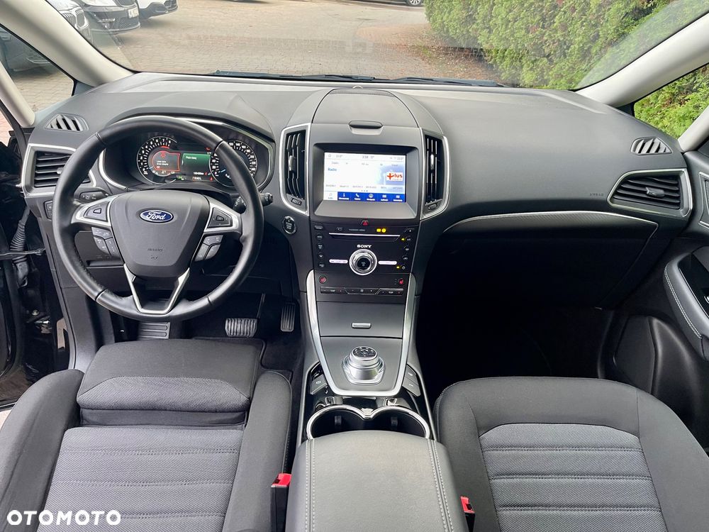 Ford S-Max 2.5 Duratec FHEV TITANIUM - 11