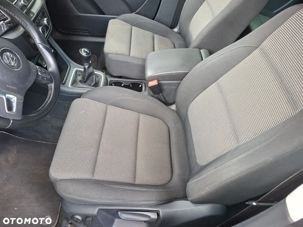 Volkswagen Sharan - 10