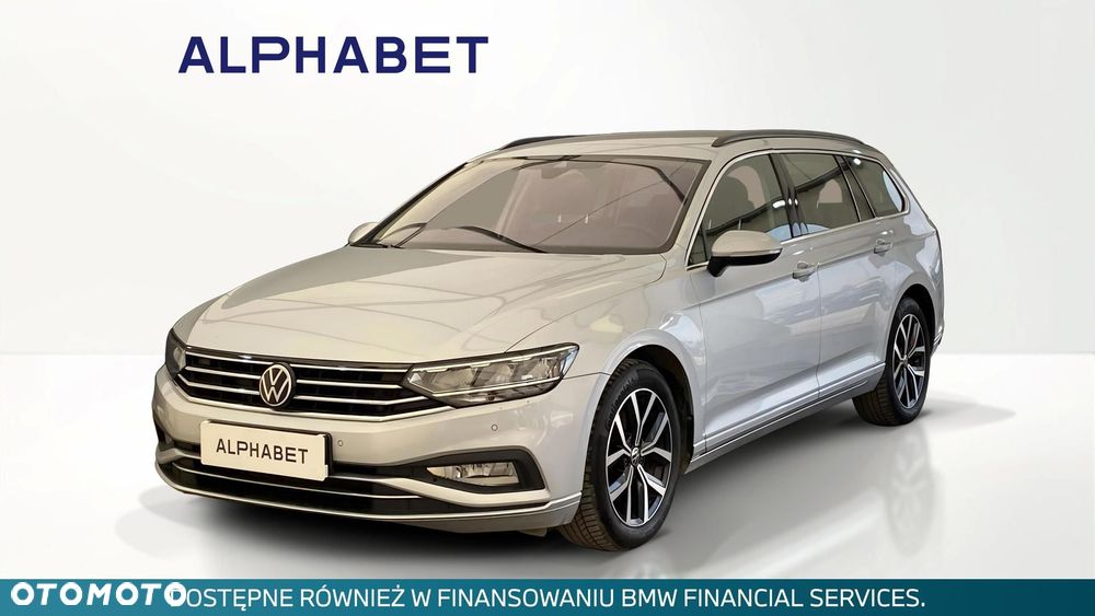 Volkswagen Passat - 1