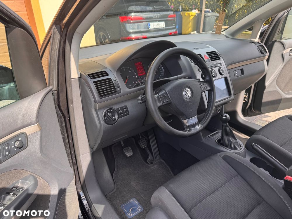 Volkswagen Touran 2.0 TDI DPF Highline Perfectline - 8