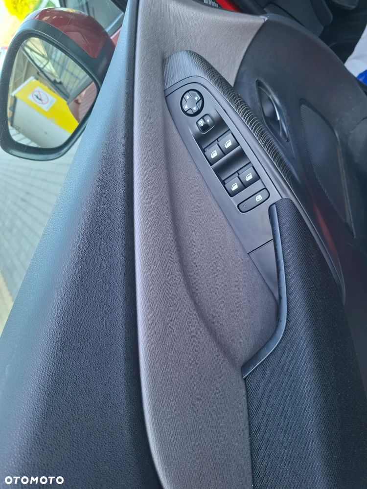 Citroën C4 Grand Picasso - 24