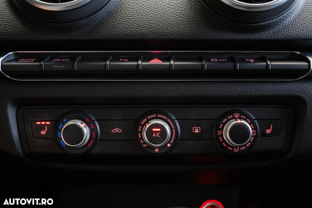 Audi A3 1.6 TDI S tronic - 14