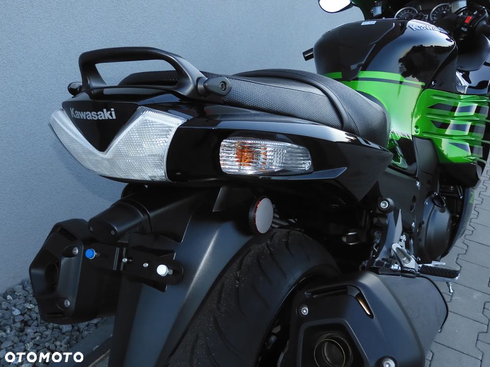 Kawasaki ZZR - 13