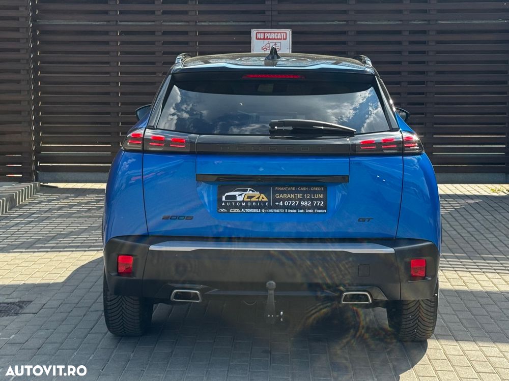 Peugeot 2008 PureTech 130 EAT8 GT - 11