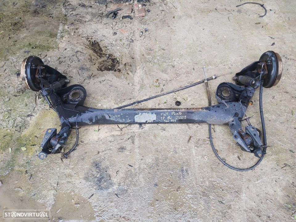 Eixo traseiro Fiat punto 2001 s/abs - 1