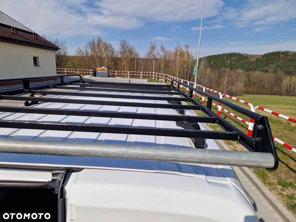 Opel Combo Maxi Brygadówka 5 Osób - 34