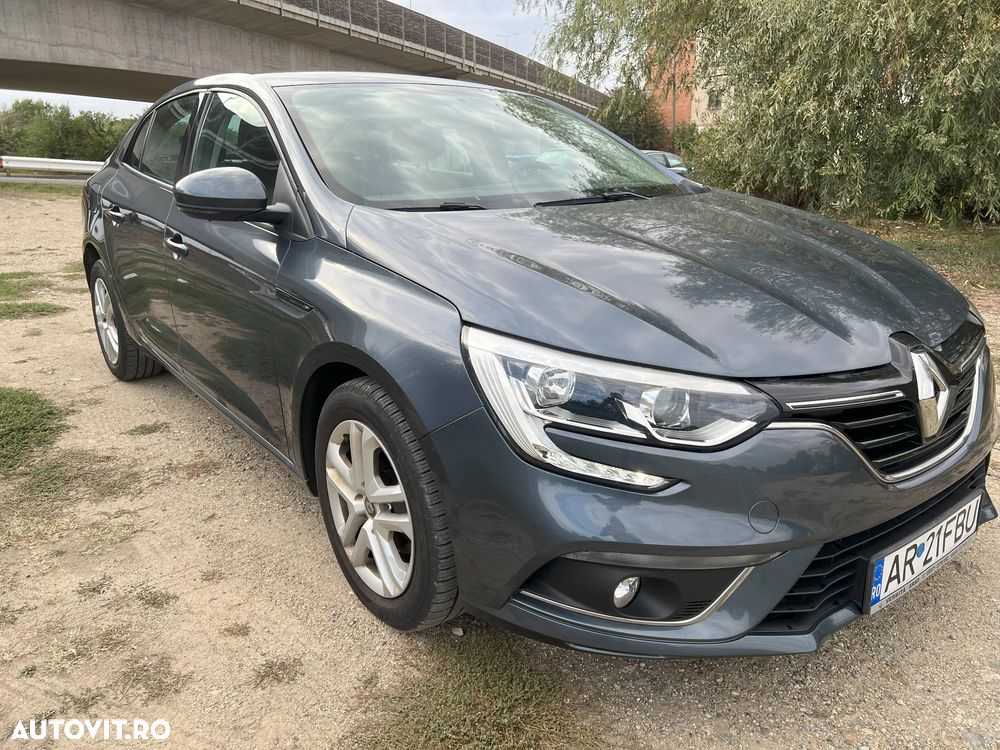 Renault Megane TCe GPF Business - 8