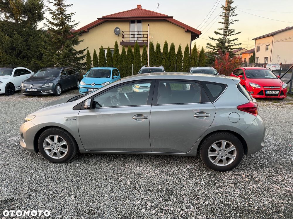 Toyota Auris 1.8 HSD Luna - 8