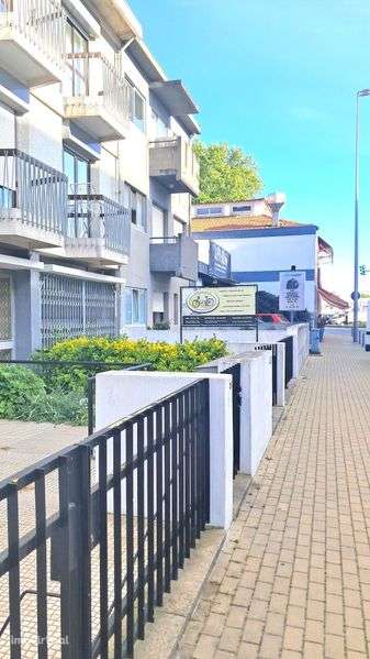 Apartamento t2 com  novo, 100m2, Centro Senhora da Hora - Grande imagem: 5/6