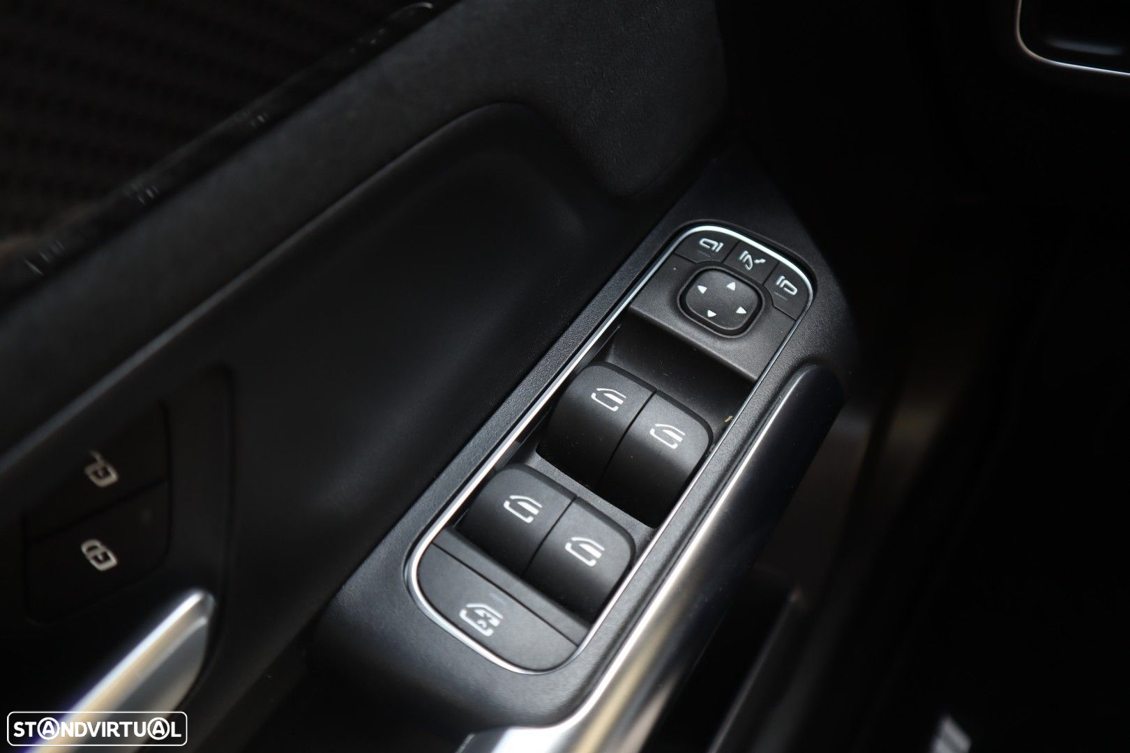Mercedes-Benz GLA 250 e AMG Line - 51
