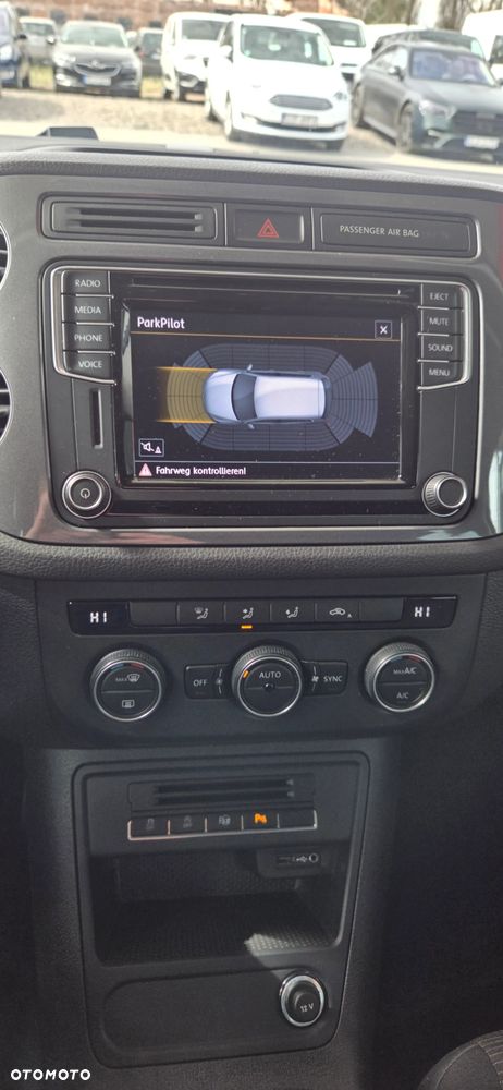 Volkswagen Tiguan - 23