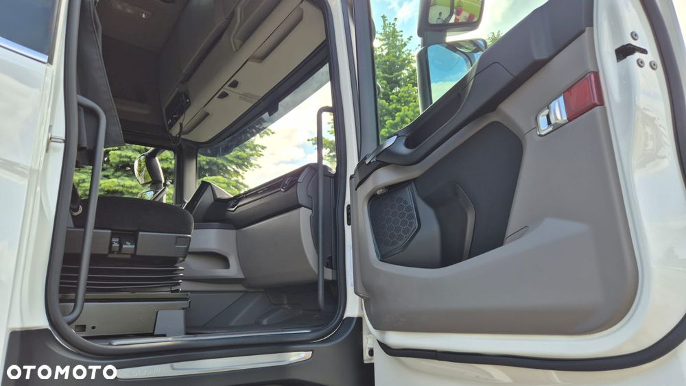 Scania SCANIA///V8///S530///2022/// EURO6///FULL LED///ZABUDOWY MIĘDZYOSIOWE///NAWIGACJA/// WYŚWIETLACZ OBCIĄŻENIA/// STAN BARDZO DOBRY - 24