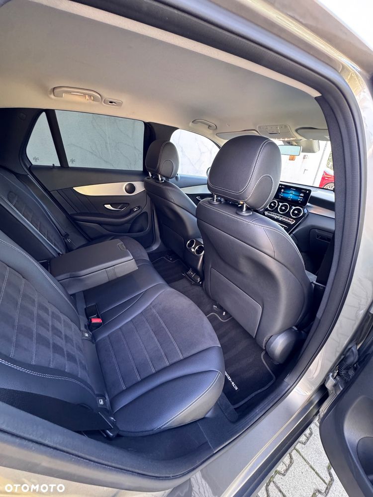 Mercedes-Benz GLC 220 d 4Matic 9G-TRONIC AMG Line - 18