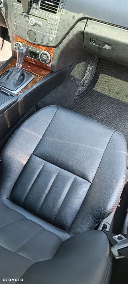 Mercedes-Benz Klasa C - 12