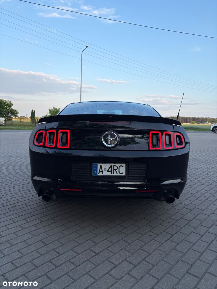 Ford Mustang 3.7 V6 Premium - 6