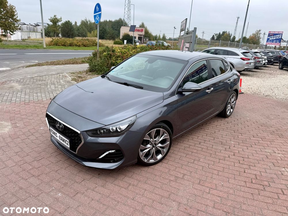 Hyundai i30 1.4 T-GDI DCT Premium - 2