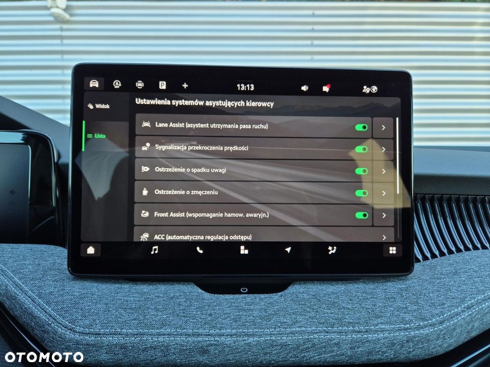 Skoda Superb 2.0 TDI SCR Selection DSG - 28