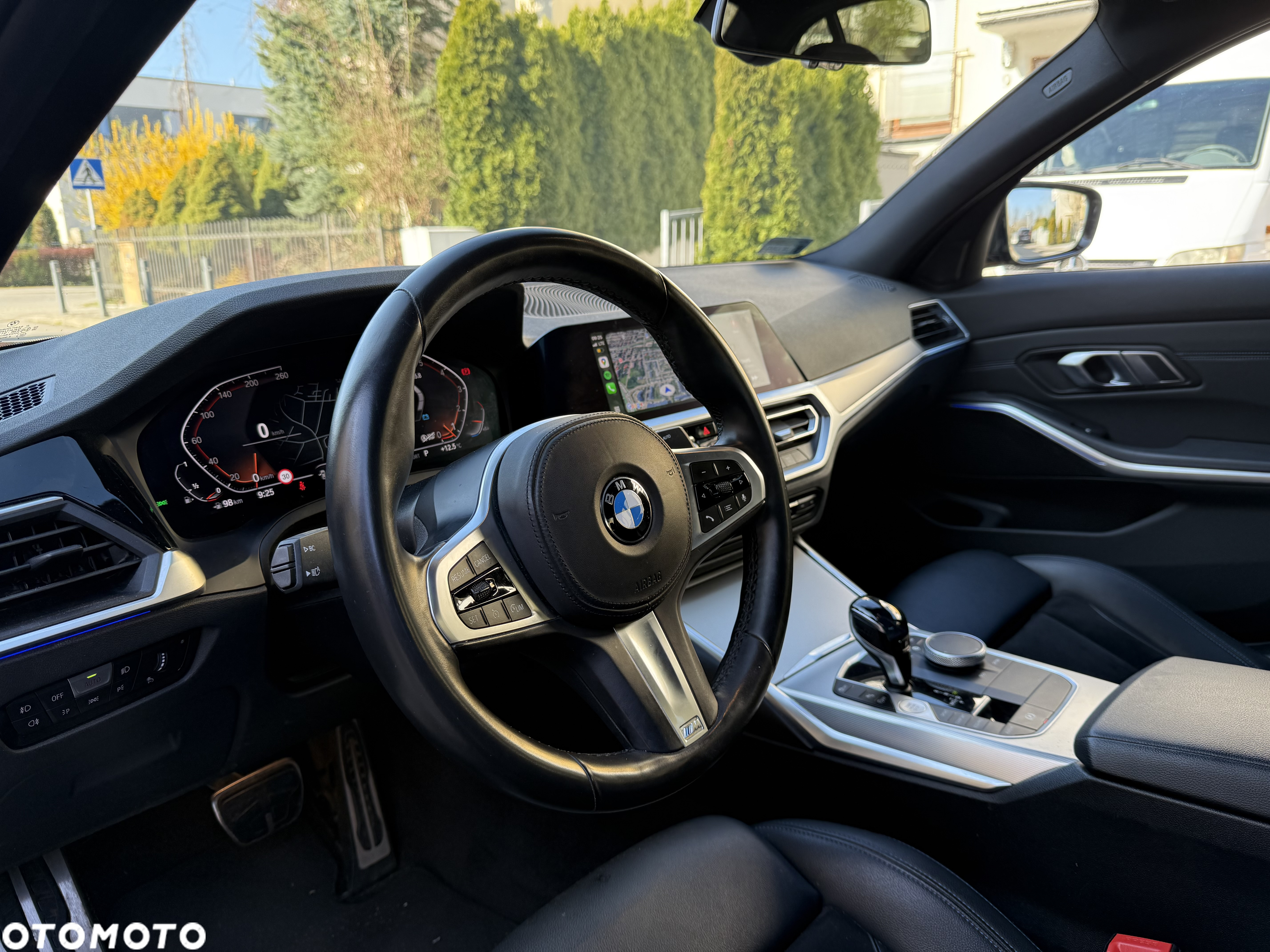 BMW Seria 3 318i M Sport - 10