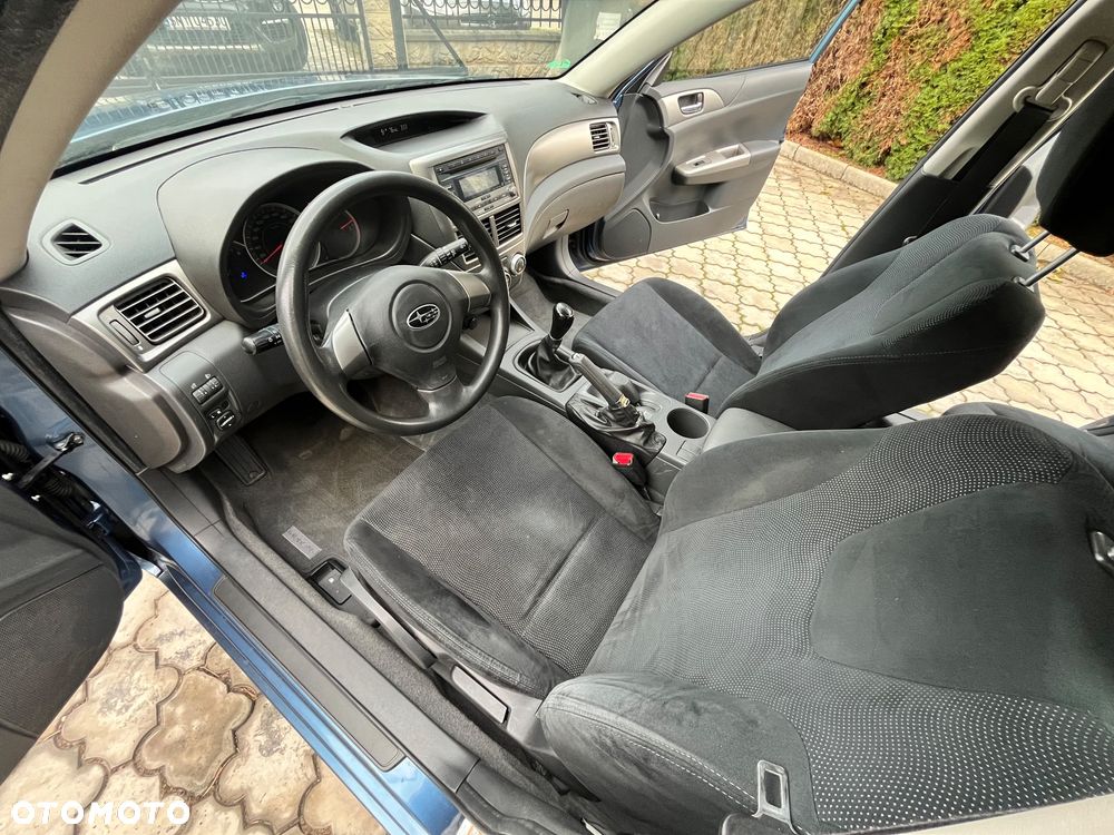 Subaru Impreza - 18