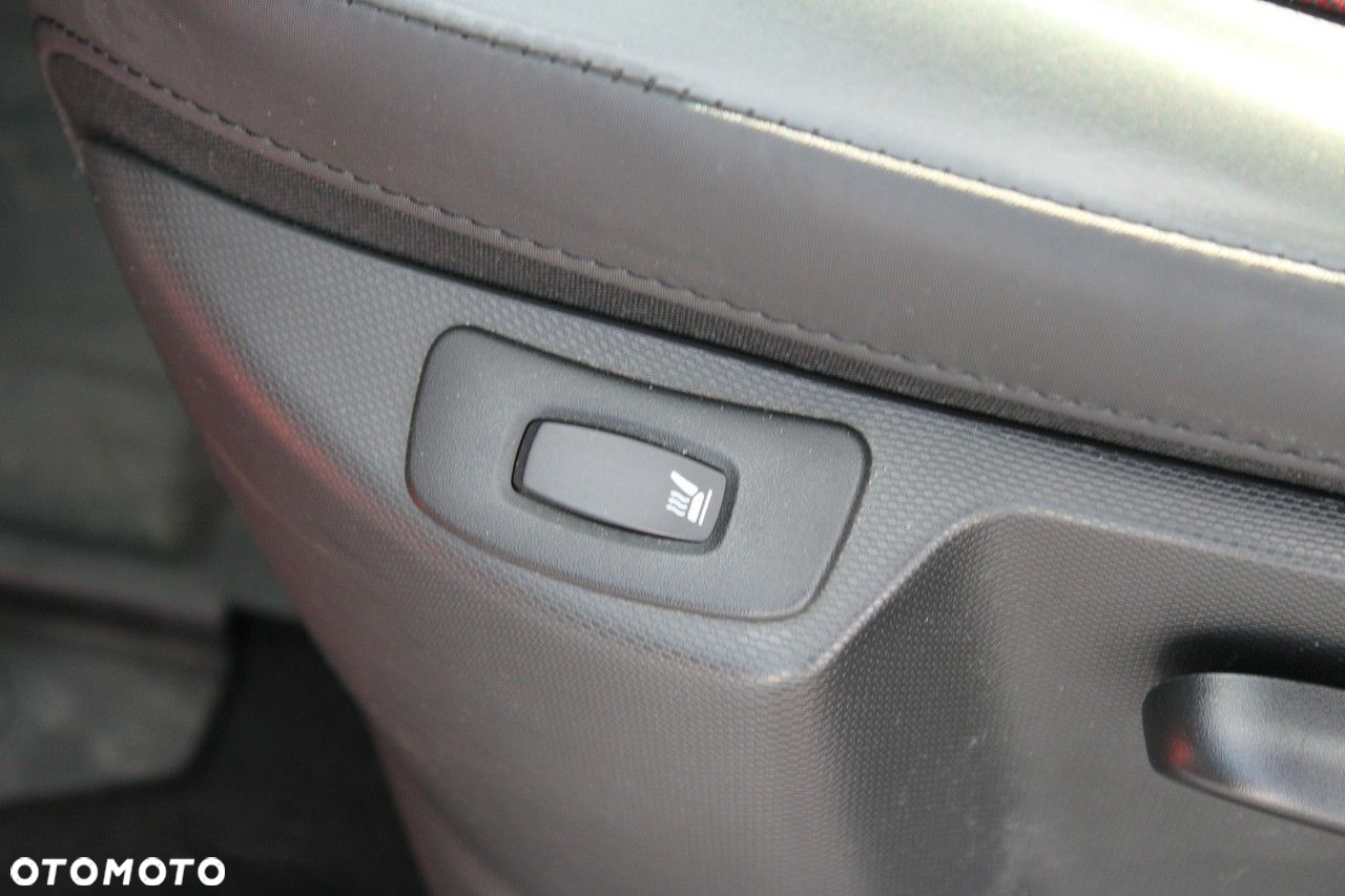 Renault Captur - 13