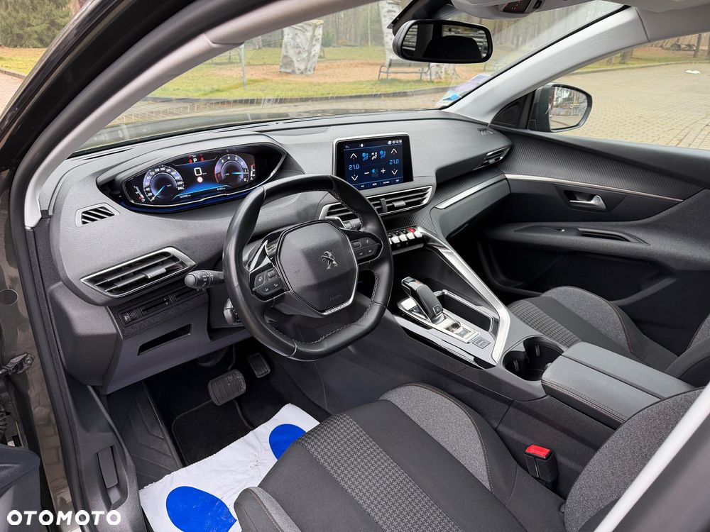 Peugeot 3008 PureTech 130 Stop & Start GPF EAT8 Active Business-Paket - 14