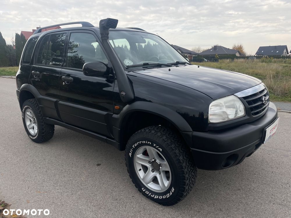 Suzuki Grand Vitara 2.0 Comfort - 28